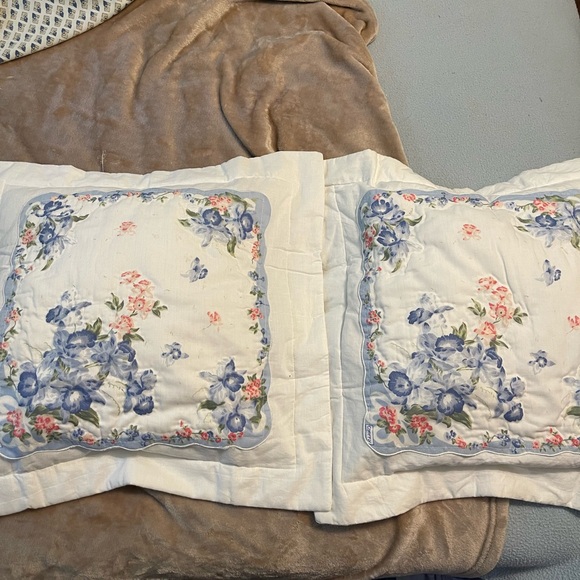 2 Vintage Floral Embroidered  Pillow Shams . 20” X 20” - Picture 2 of 10